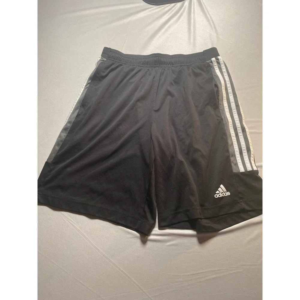 Adidas Mens Aeroready Black 3-Stripe Athletic Training Shorts HD9646 Size M